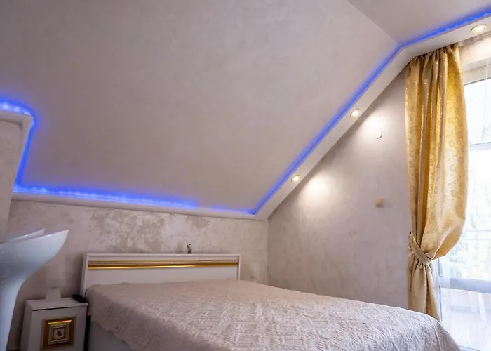 Ar Luxury Apartment *